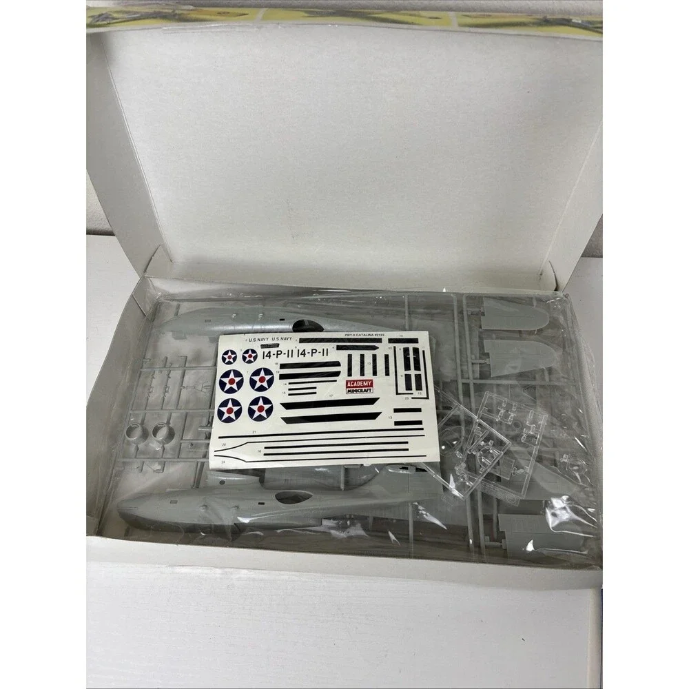 Academy Minicraft  PBY-5 Catalina (Kit 2123) 1:72 Box Open,  Parts Sealed